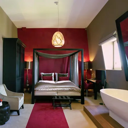 Merici Hotel 4*