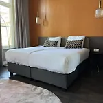 Merici 4* סיטארד